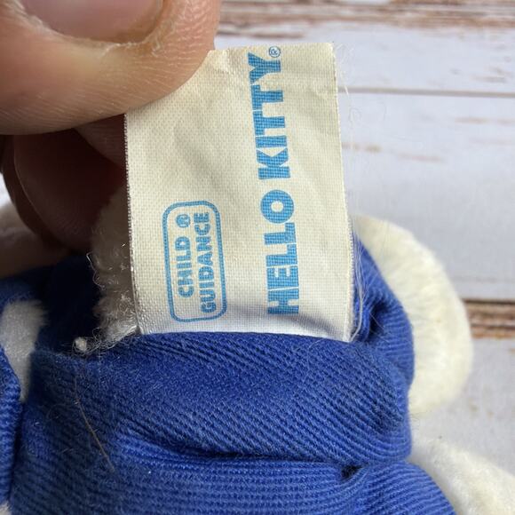 Vintage 1983 Hello Kitty 6" Plush Blue Overalls Child Guidance Sanrio - Rare! - Picture 6 of 7